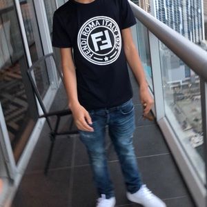 Meet your Posher, Noel